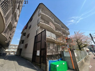 マンション和光の外観