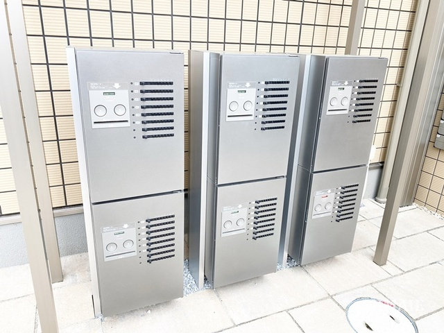 チェルアムールのその他共用部分|嬉しい宅配ボックスあります☆