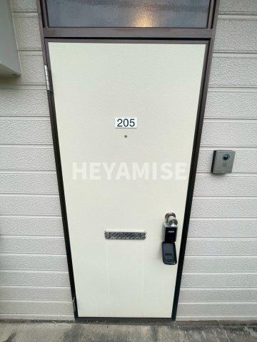 ベイハウス西山の玄関
