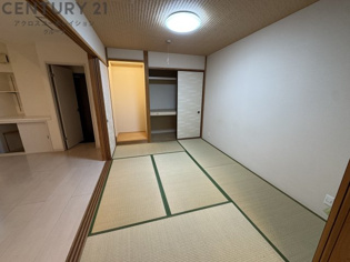 ヒルズコート駅前ビルの和室