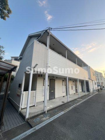 ヴィラ・スリースター尼崎の外観