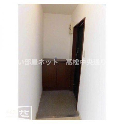 【玄関】 | フォブール吉峰Ａ