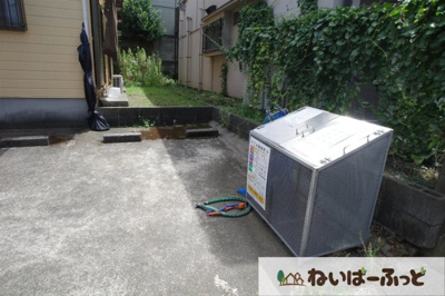 【エントランス】 | ハウスプランタン | ゴミ捨て場も敷地内にご用意。
