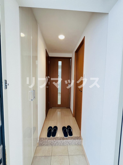 【玄関】クィーンシティ板橋本町ラディウス