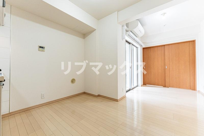 【居間・リビング】クィーンシティ板橋本町ラディウス