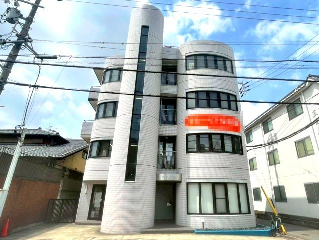NKビルの外観
