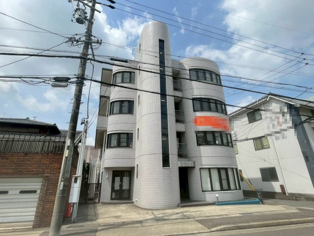 NKビルの外観