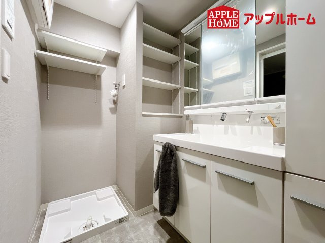 [中古マンション] さいたま市大宮区浅間町 ライオンズマンション大宮浅間町の独立洗面台