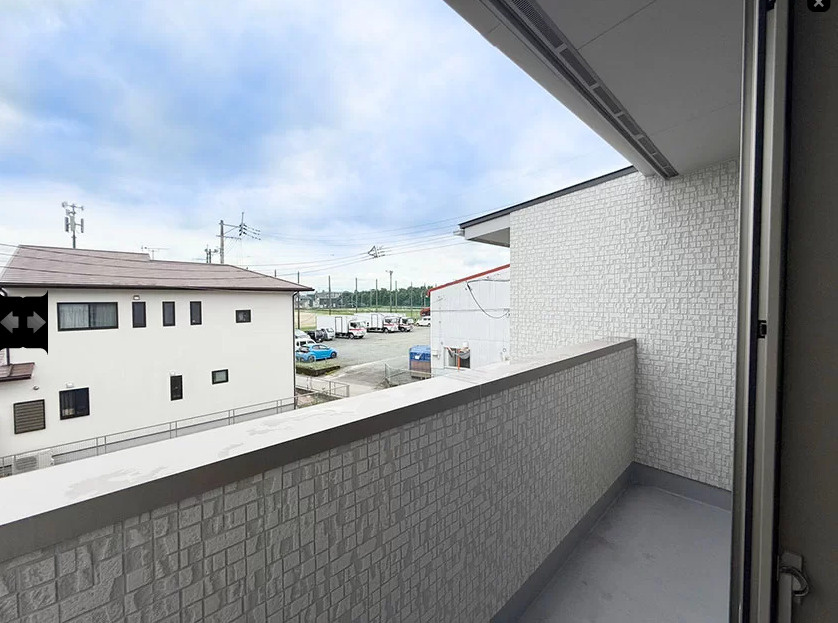 小山3丁目貸家のバルコニー