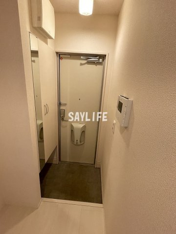 オレンジコートの玄関