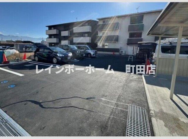 エスペリア新百合ヶ丘※初期費用分割あと払いサービス利用可能物件の駐車場|※同施工会社参考写真