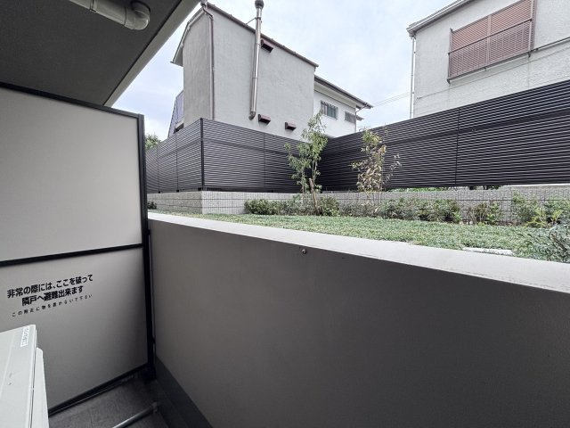 デュオフラッツ千歳船橋のバルコニー
