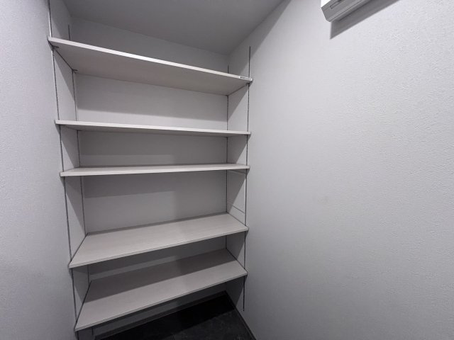デュオフラッツ千歳船橋の収納