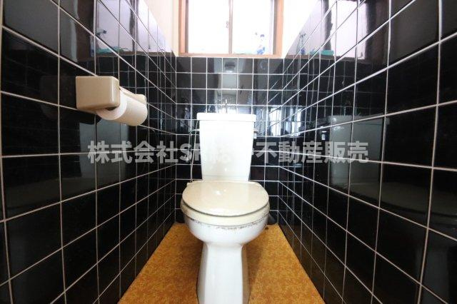 若江本町3丁目中古戸建のトイレ|トイレが2か所にあり朝の身支度がスムーズに行えます！