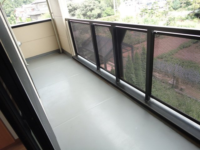 colonnade(コロネード)のバルコニー|ベランダ