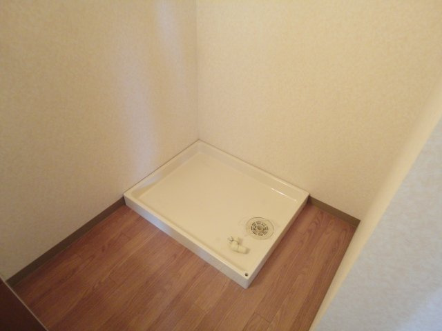 colonnade(コロネード)のその他|洗濯機置場