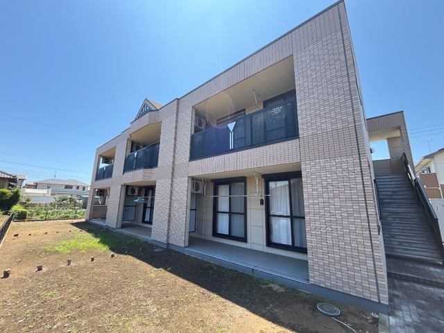 colonnade(コロネード)の外観