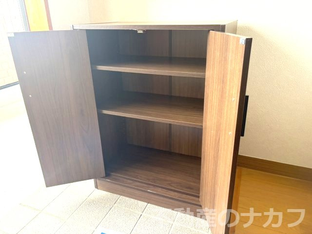 松原ビルの収納|※同タイプの部屋写真です
※地震前の写真です