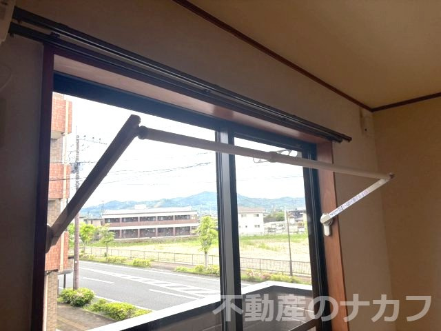 松原ビルのバルコニー|※地震前の写真です