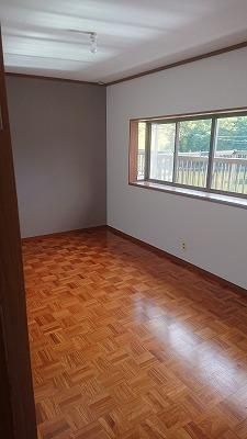 寝屋川市三井南町貸家の寝室