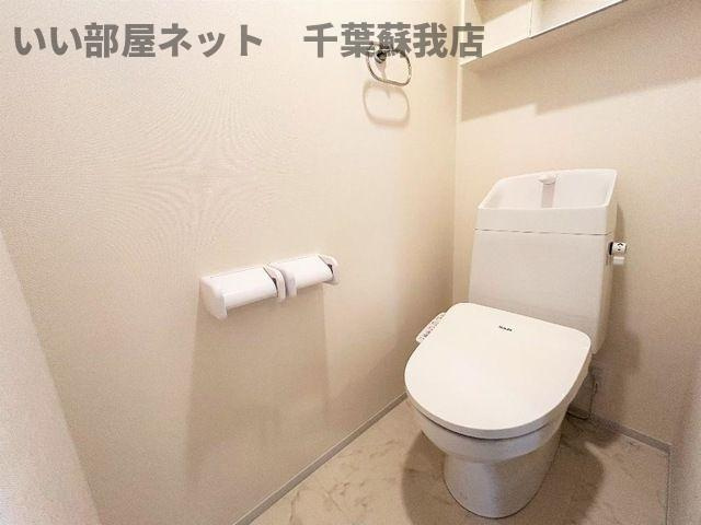 （仮称）千葉市中央区大森町新築アパートのトイレ|広くて明るい寝室
