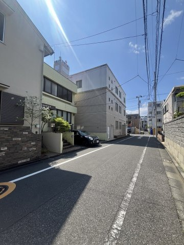 西葛西３丁目中古戸建の前面道路含む現地写真
