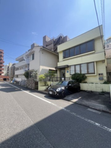 西葛西３丁目中古戸建の前面道路含む現地写真