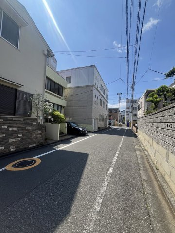 西葛西３丁目中古戸建の前面道路含む現地写真