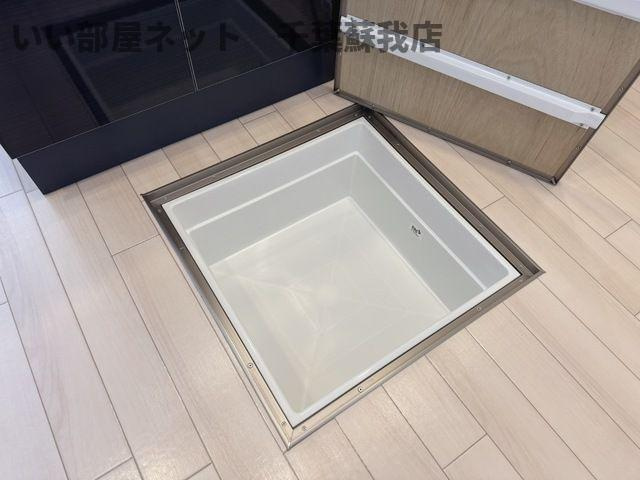 （仮称）千葉市中央区大森町新築アパートの収納|こまごまとしたものを収納できそうですね