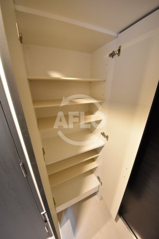 S-RESIDENCE西長堀の収納|S-RESIDENCE西長堀　シューズボックス