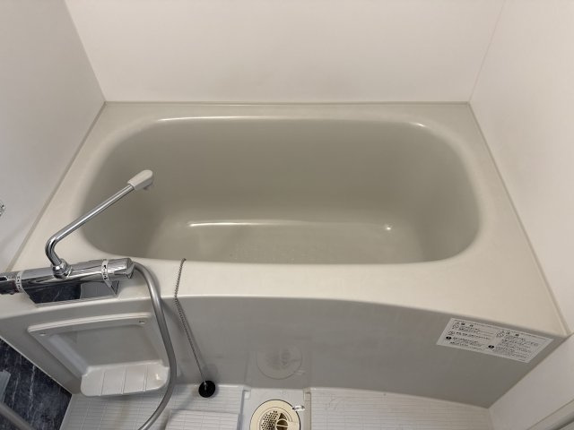 スチール立山の浴室
