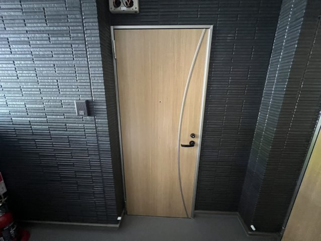 プレミナールファイブの玄関