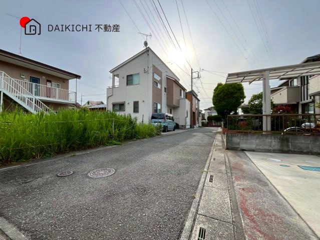 【前面道路含む現地写真】 | 鴻巣市南1丁目　中古戸建