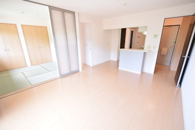 【居間・リビング】 | ガーデンコート車B棟 | ☆神戸市須磨区　ガーデンコート車☆