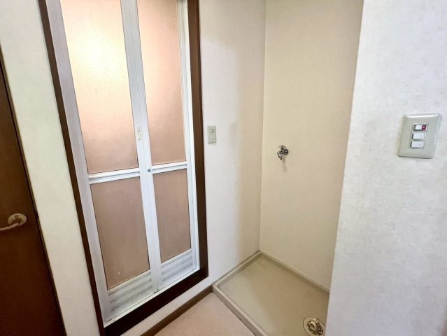 ハイツ有時菴の玄関