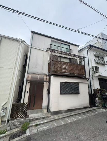 大日通4丁目貸家の外観