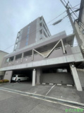 M’ s courtの画像