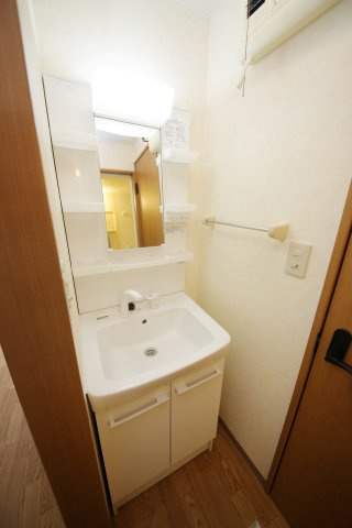 スクエアの洗面所