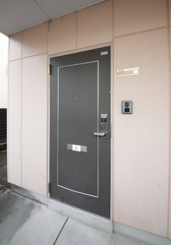 スクエアの玄関