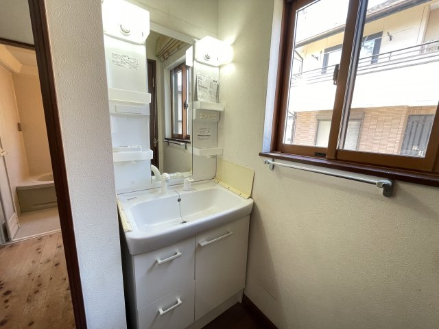 藤岡市藤岡　中古1780の独立洗面台