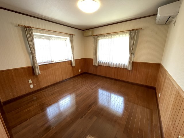 藤岡市藤岡　中古1780の洋室
