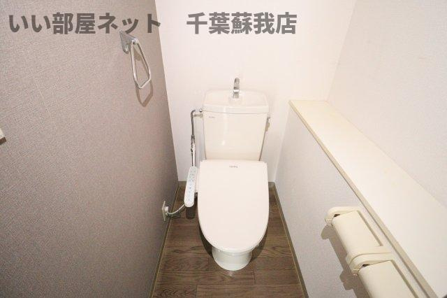 エスポワールメゾンちはらのトイレ|落ち着いた色調のトイレです