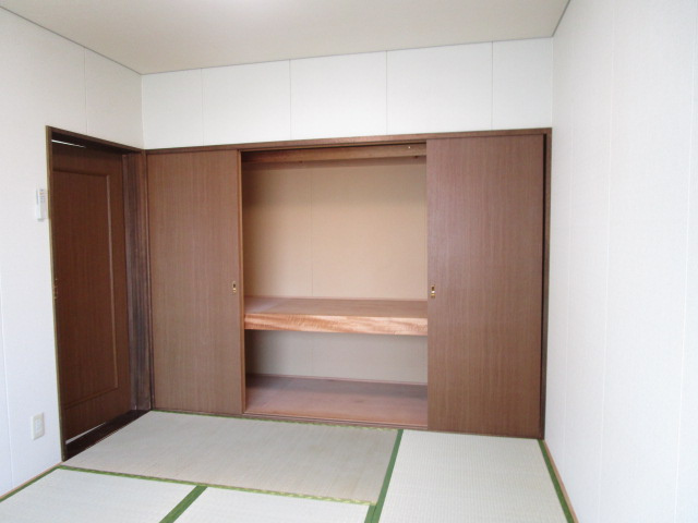 伊東マンションの和室