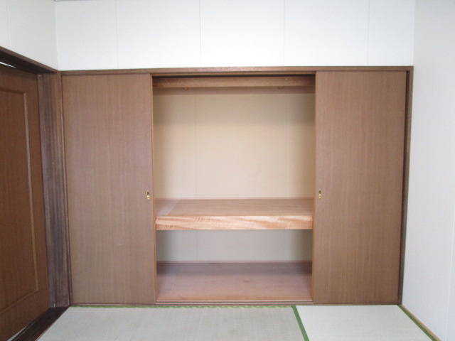 伊東マンションの収納