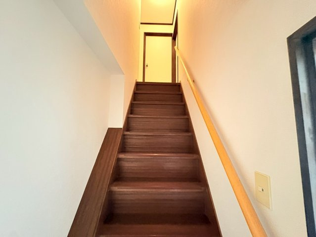 山下町戸建の内装