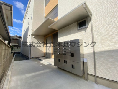 【エントランス】 | 　クレアール大久保町 | 落ち着いたエントランスです