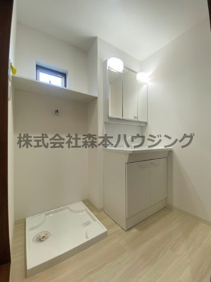 【洗面所】 | 　クレアール大久保町 | スペースが確保できる洗面所です