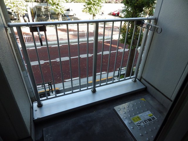 グローブシティ本駒込のバルコニー