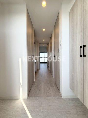 S-RESIDENCE堺湊駅前azureの玄関