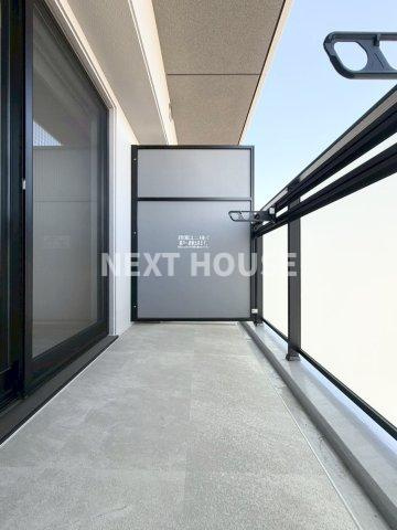 S-RESIDENCE堺湊駅前azureのバルコニー